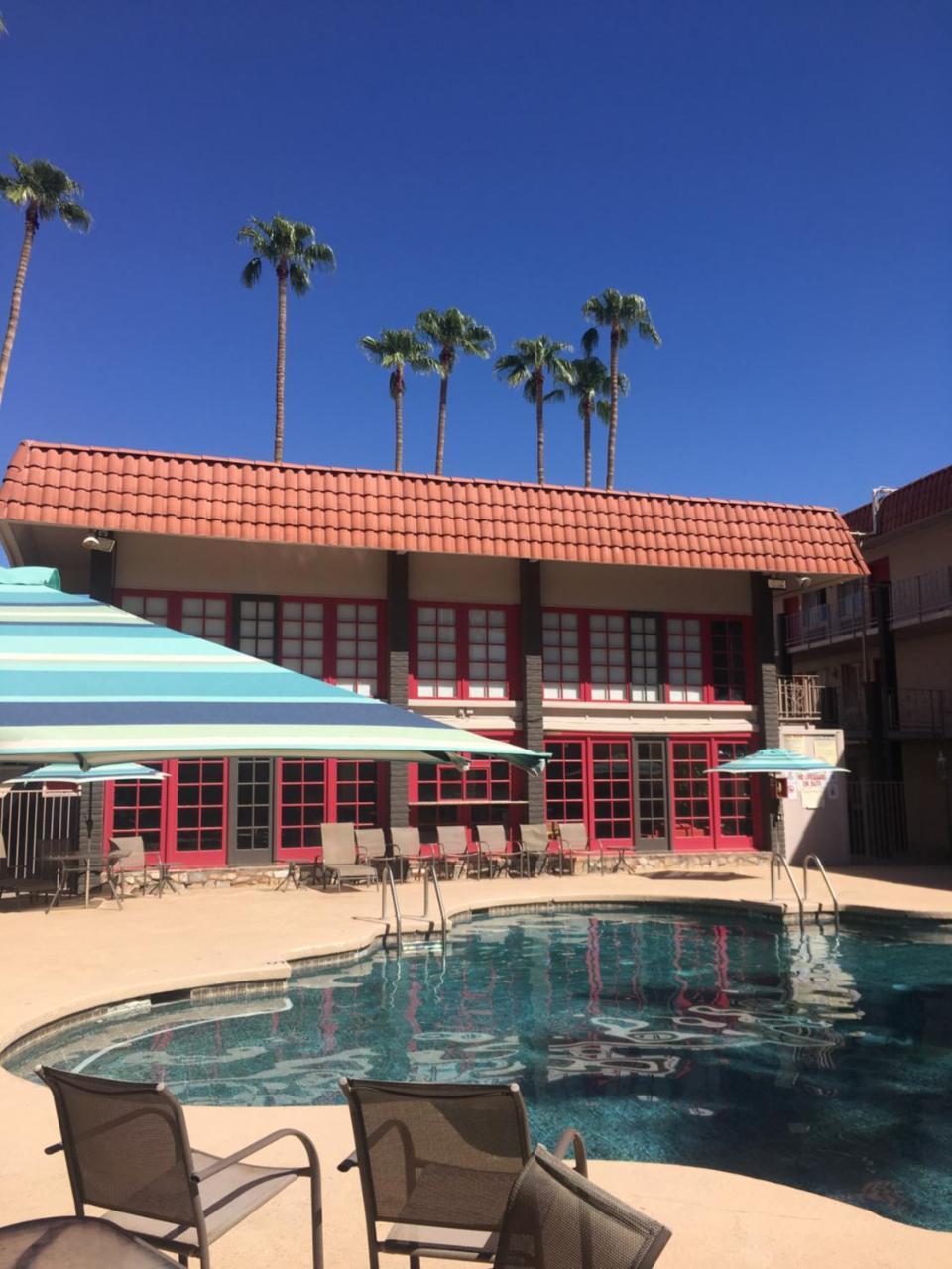 Ramada By Wyndham Tempe Near Asu Hotell Eksteriør bilde
